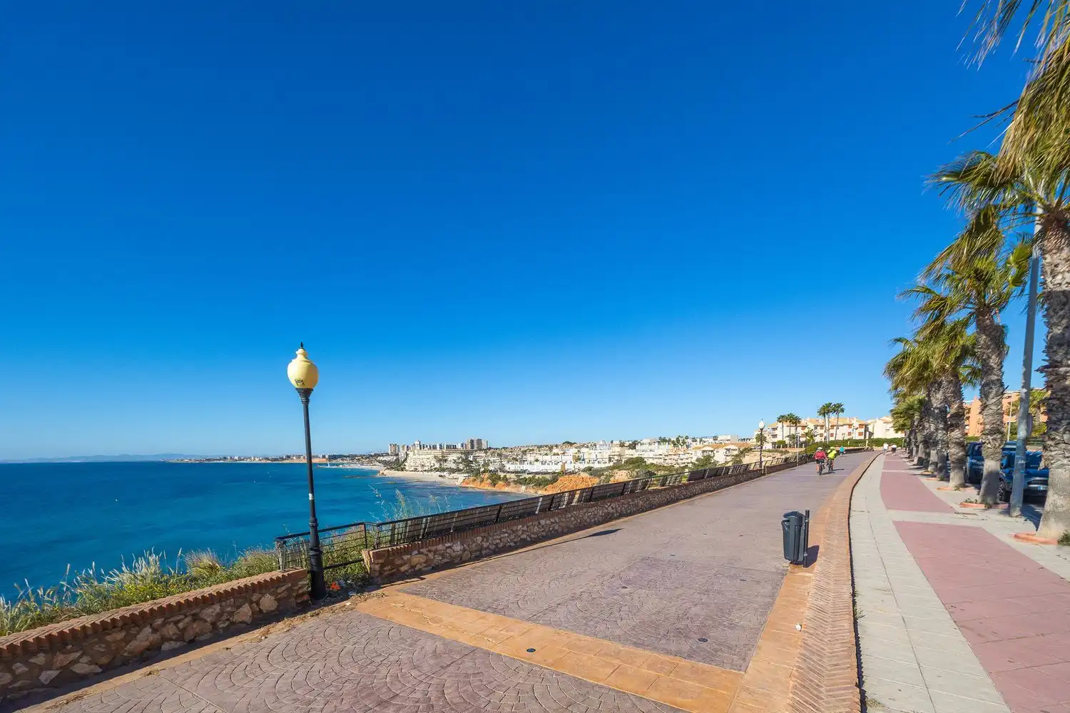 Vista exterior de Piso en venta en Orihuela con Aire acondicionado, Calefacción y Amueblado