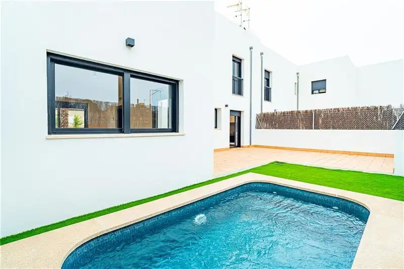 Adosado con terraza en venta en Ponent, imagen 23