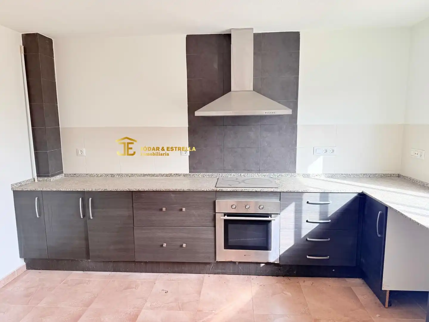 Küche von Maisonette zum Verkauf in Lorca mit Klimaanlage, Heizung und Privatgarten