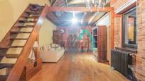 Sala d'estar de Pis en venda en Oviedo  amb Parquet