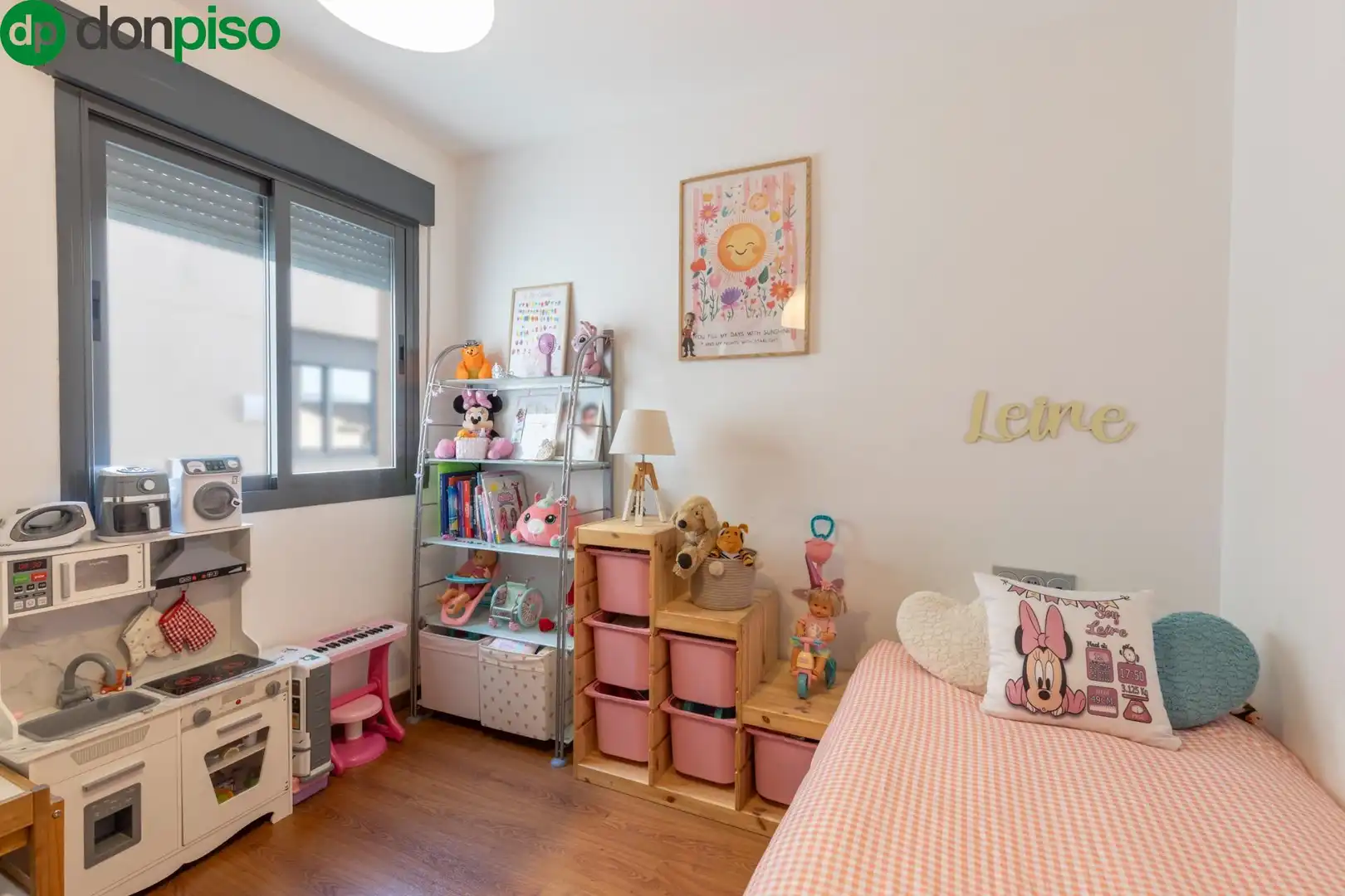 Schlafzimmer von Dachboden zum Verkauf in Armilla mit Klimaanlage, Terrasse und Abstellraum