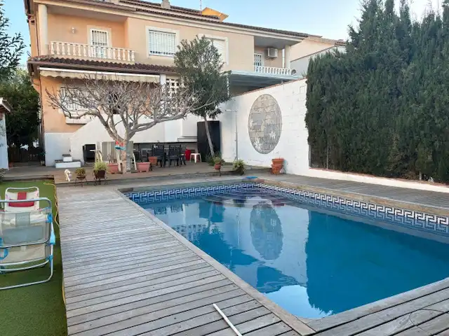 Piscina de Casa o xalet en venda en Murcia amb Aire condicionat, Calefacció i Jardí privat