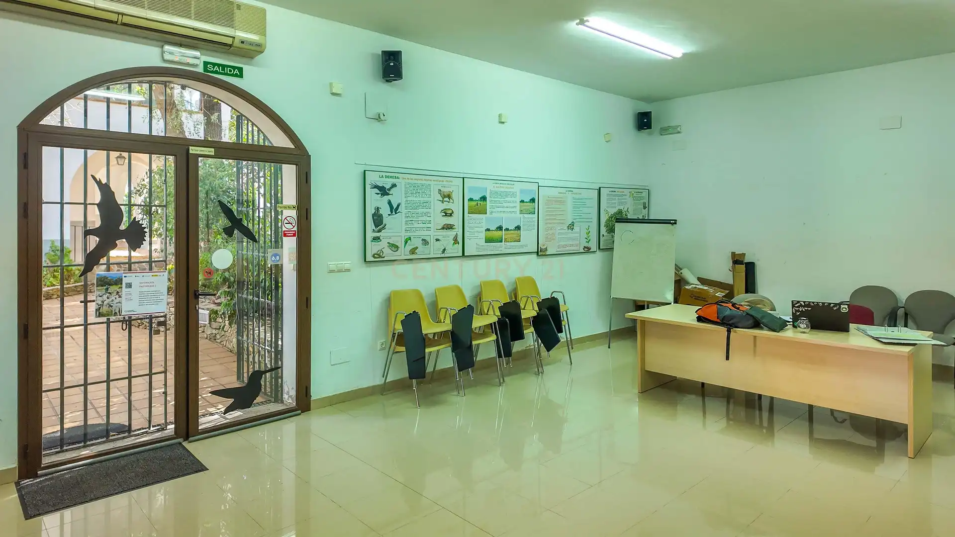 Edificio en venta en Torrejón el Rubio, Cáceres
