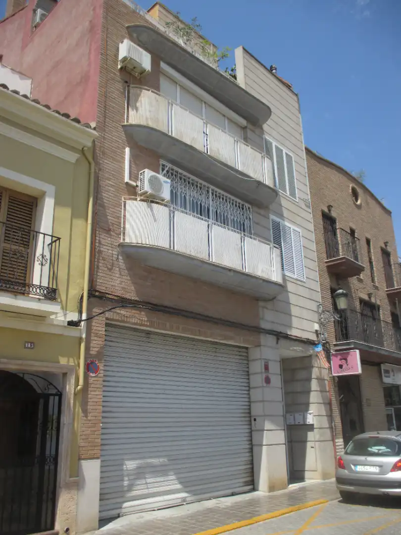 Exterior view of Office for rent in  Valencia Capital  with Furnished