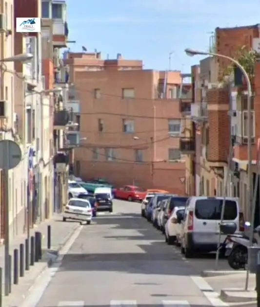 Pis en venda a Calle OLIVERA DE SISTRELLS