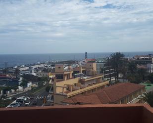 Vista exterior de Estudi en venda en Puerto de la Cruz amb Balcó