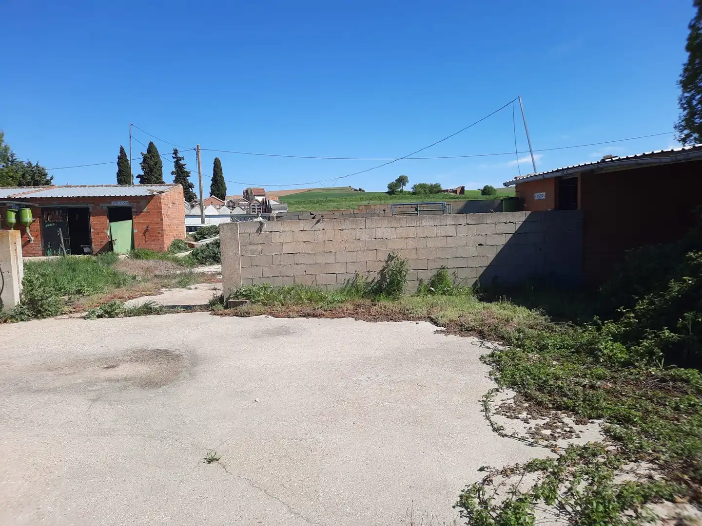 Residential zum Verkauf in Cañizal