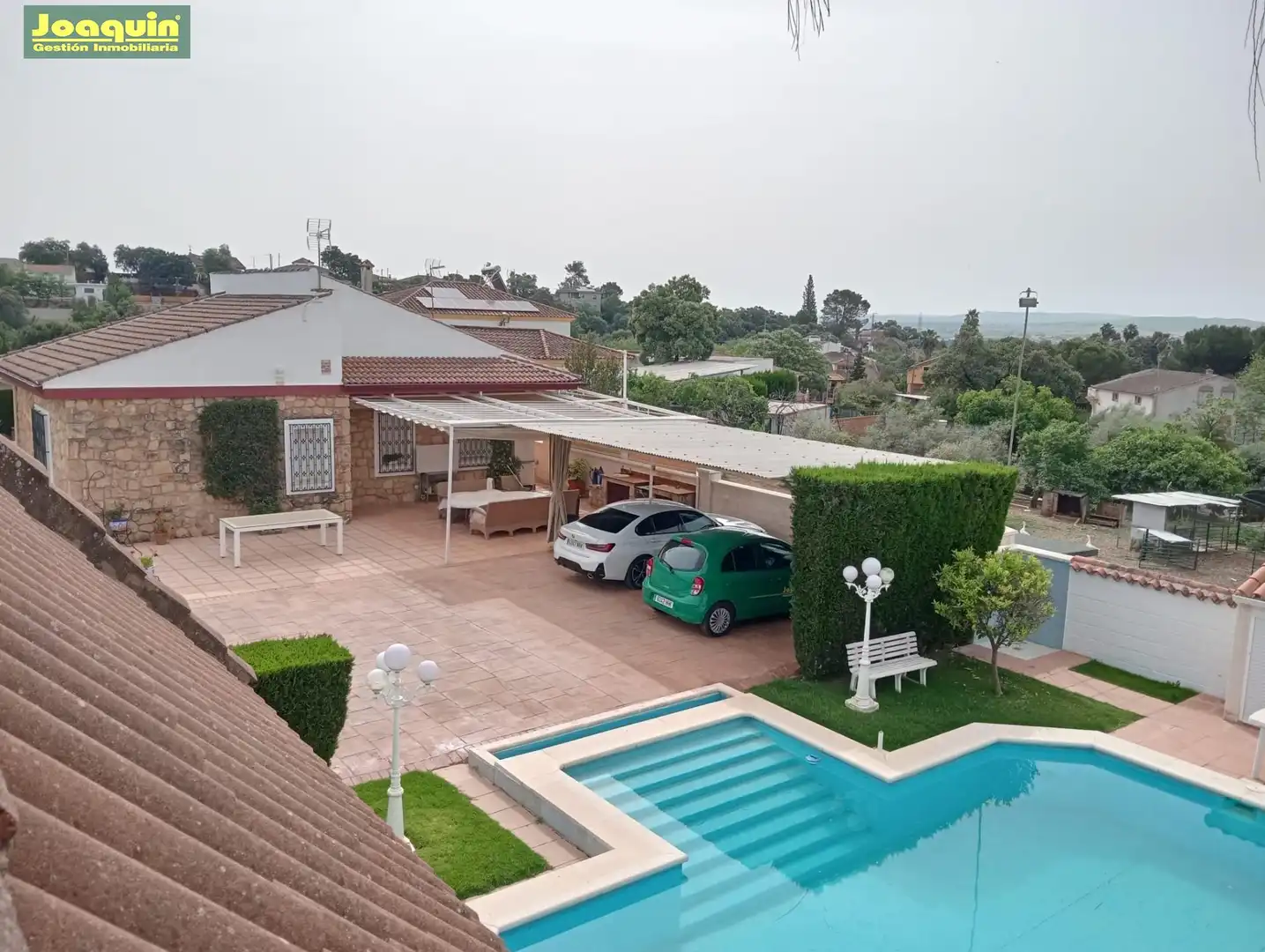 Casa rustica con piscina in vendita a Periurbano Este - Campiña