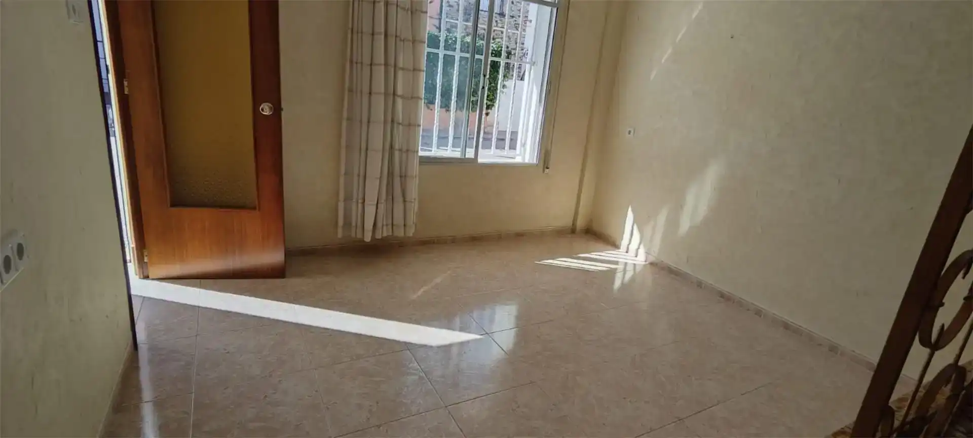 Habitación de Planta baja en venta en Cartagena con Balcón