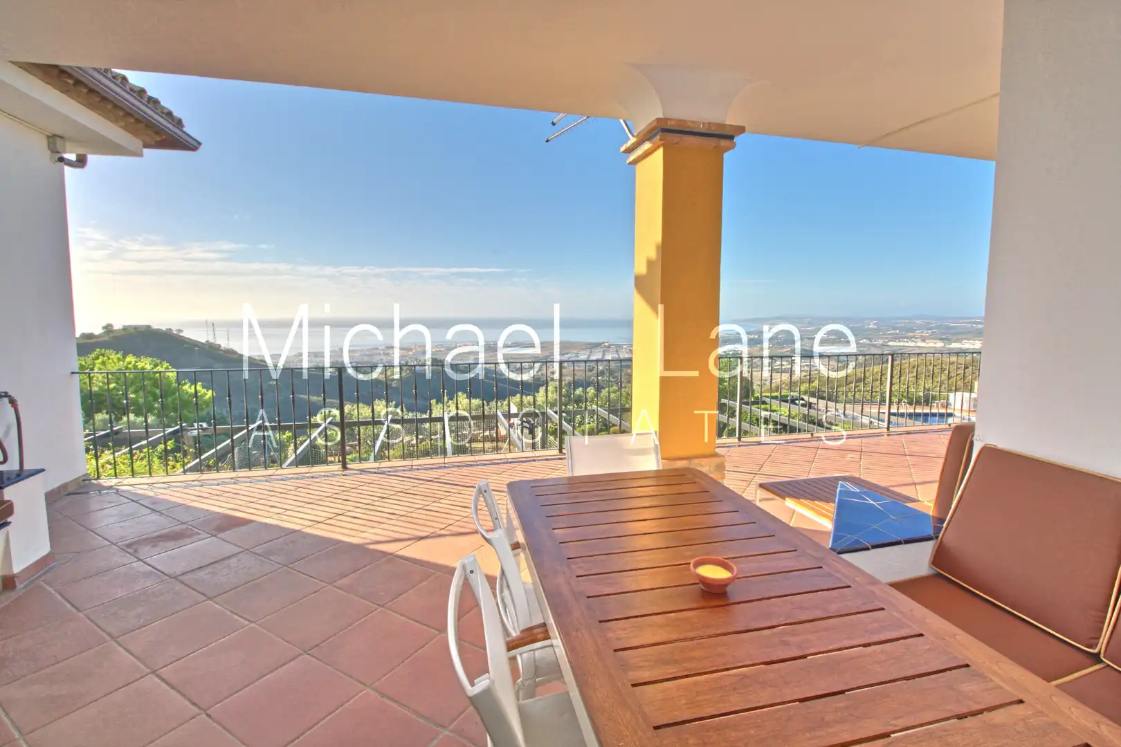 Casa o chalet en venta en Sierra de Estepona - Avda. de Andalucía