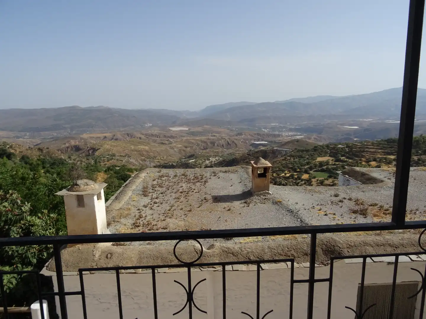 Außenansicht von Einfamilien-Reihenhaus zum Verkauf in Nevada mit Terrasse, Möbliert und Balkon