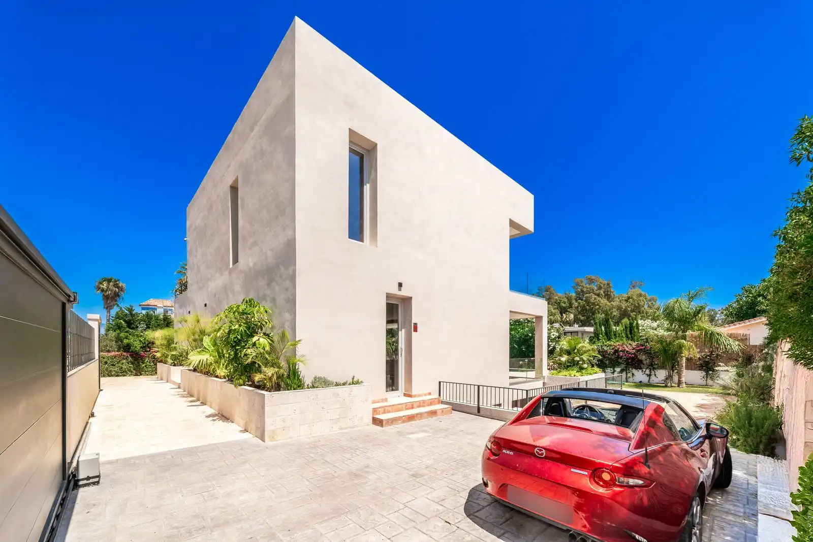 Chalet con piscina en venta en Avenida Marqués del Duero 82, imagen 26