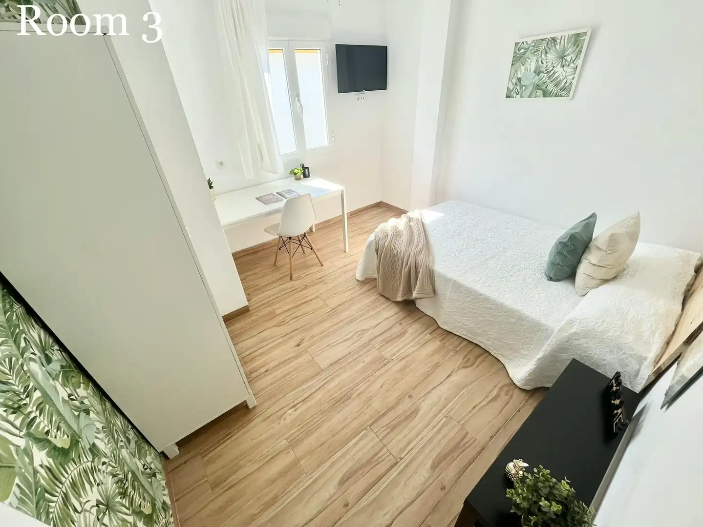 Habitación de Piso para compartir en Sevilla con Amueblado, Lavadora y TV