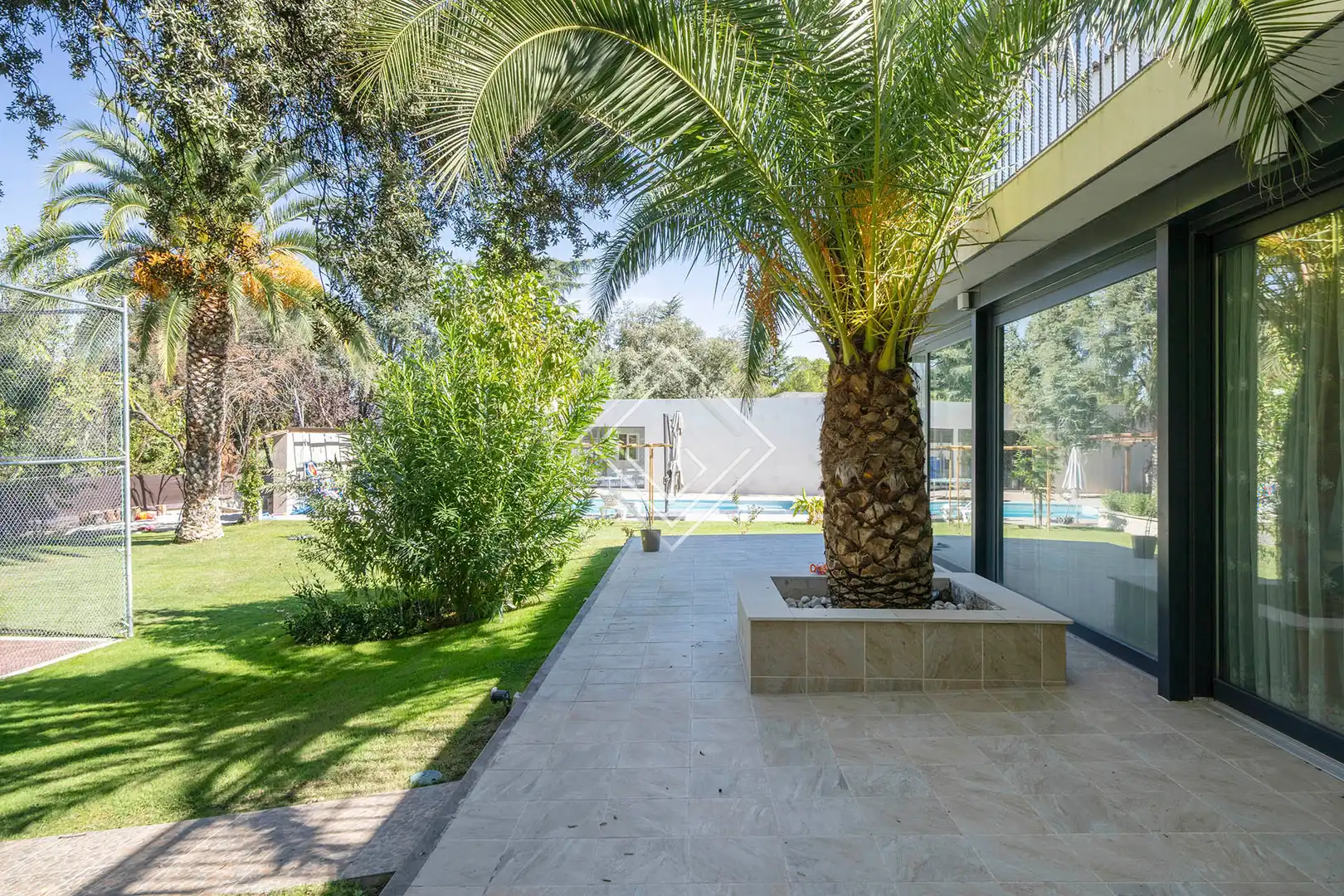 Detached house with pool for sale in Urbanización Este - Montepríncipe, imagen 51