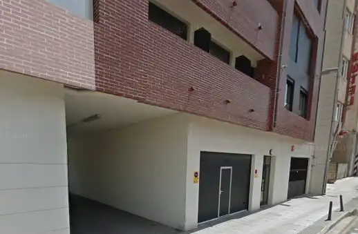 Aparcament en venda a Torrelavega - Hermilio Alcalde Del Río Plaza 31 34