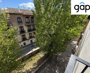 Exterior view of Duplex for sale in Cuenca Capital  with Air Conditioner, Heating and Furnished