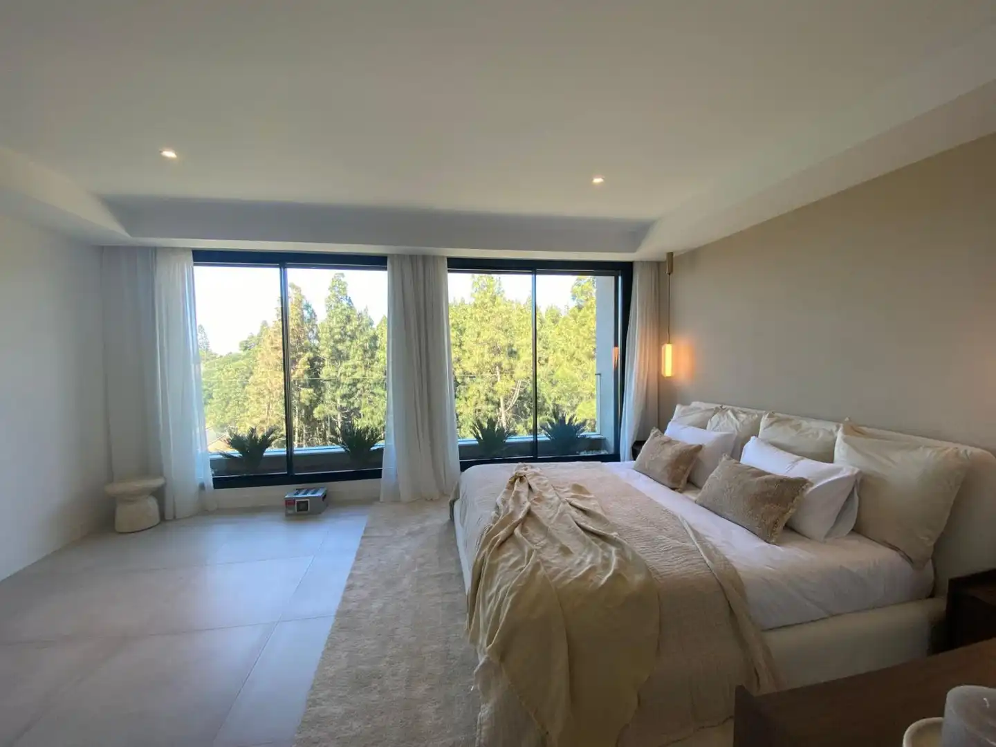 Dormitori de Casa o xalet en venda en Mijas amb Aire condicionat, Calefacció i Jardí privat
