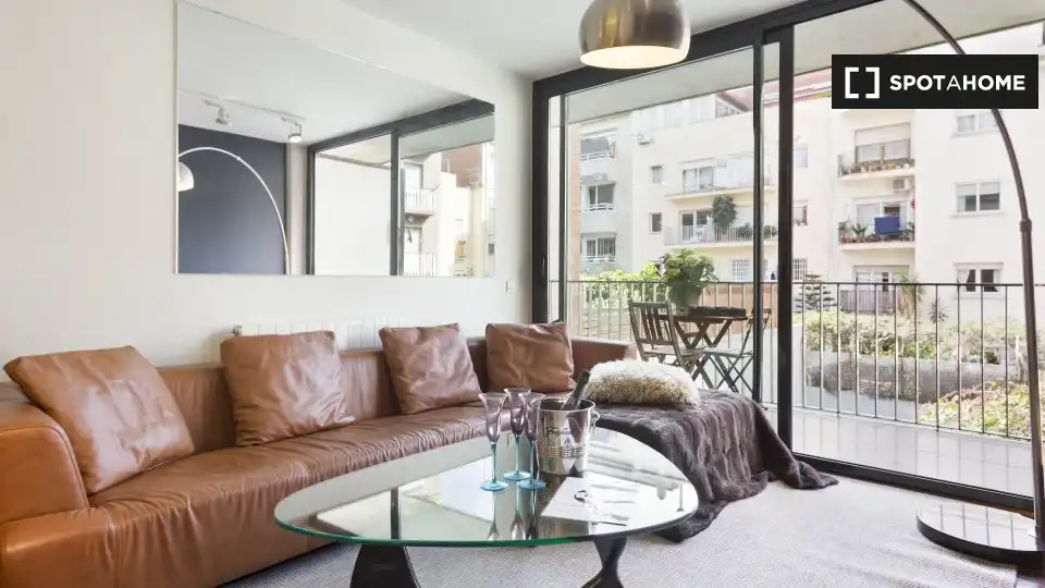 Appartamento con terrazza in affitto a Sarrià - Sant Gervasi