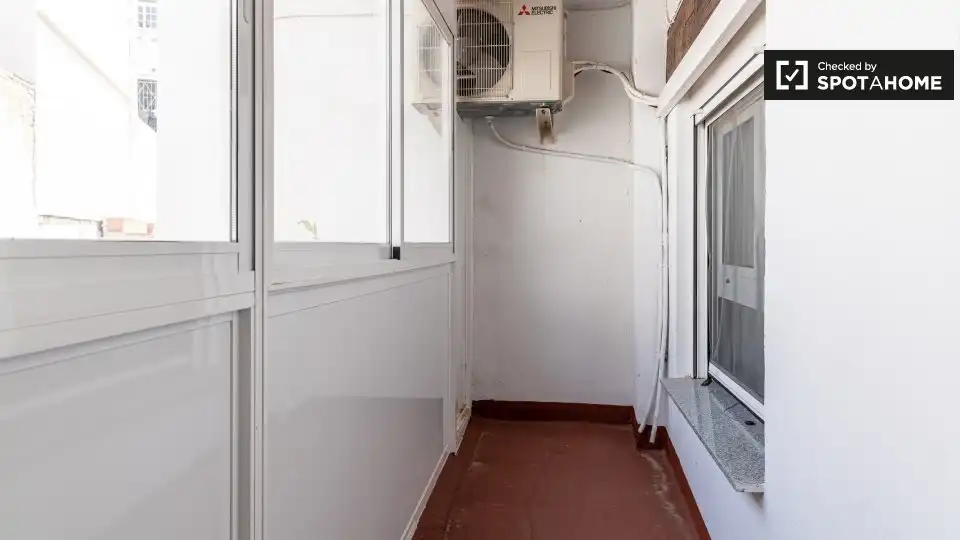 Flat with terrace to rent in L'Eixample, imagen 10