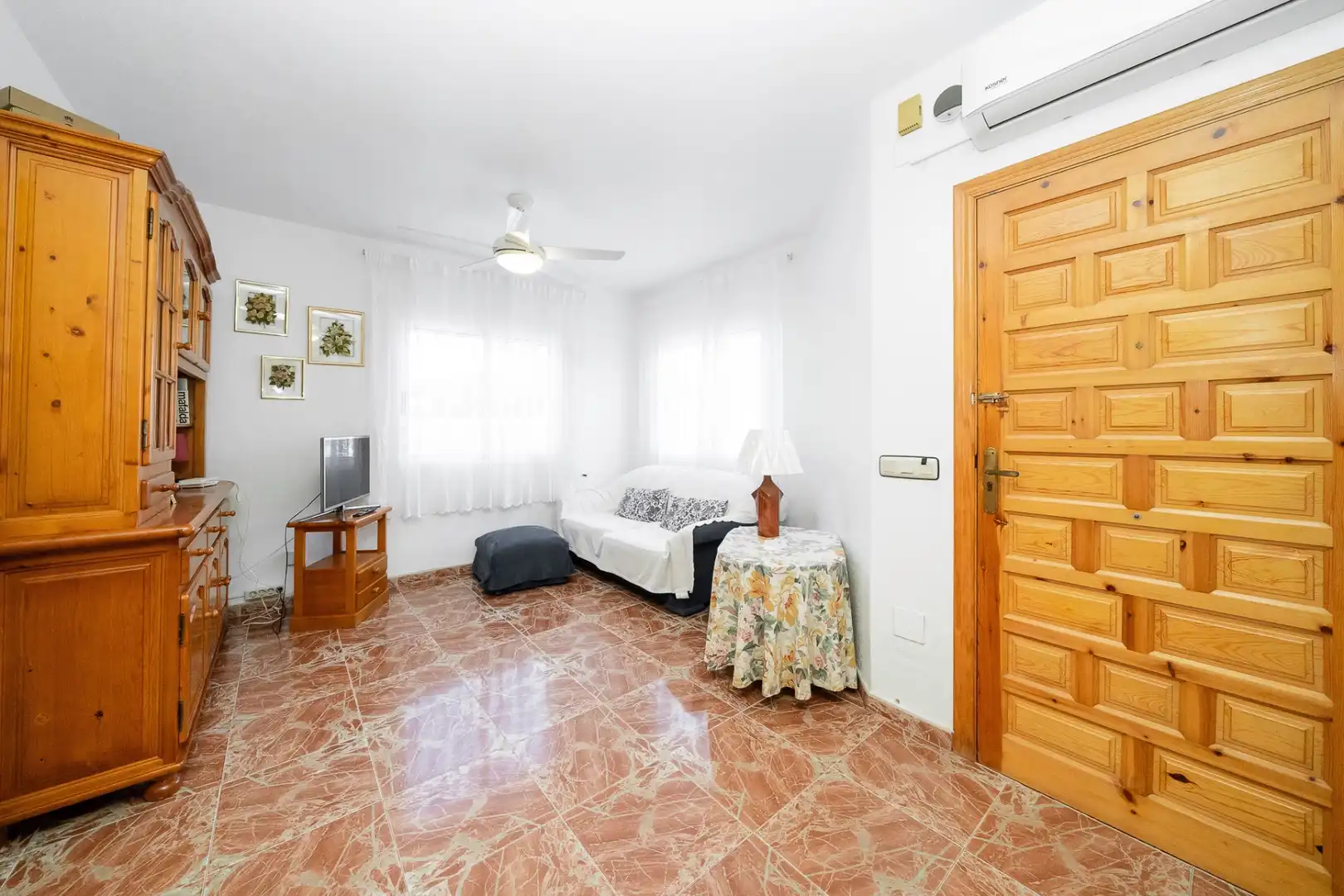 Casa adosada en venda a Los Urrutias