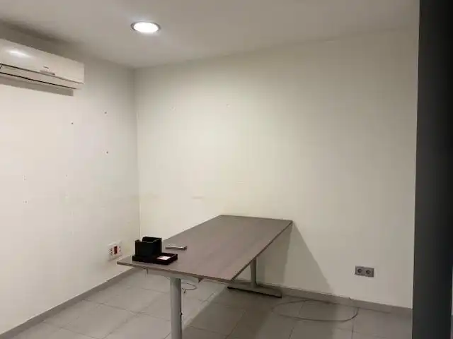 Bureau avec ascenseur à louer à Centre - Passeig i Rodalies, imagen 13