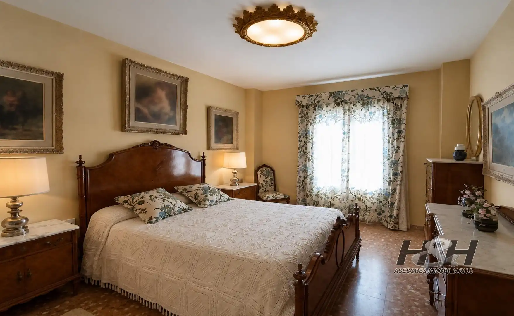 Habitación de Piso en venta en Náquera con Jardín privado, Terraza y Balcón