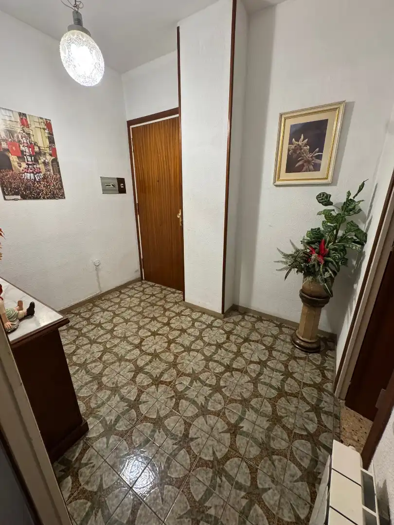 Piso en venta en Valls con Amueblado y Balcón