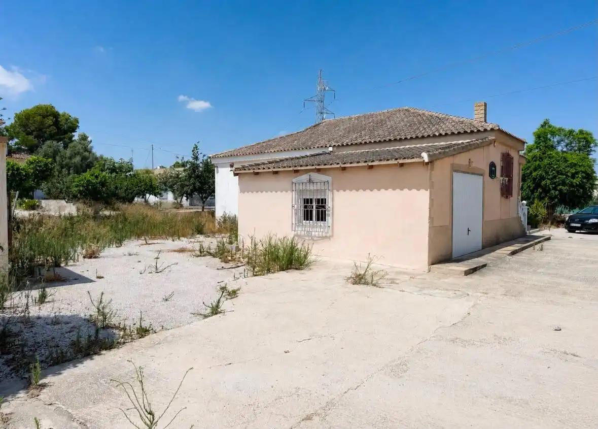 Vista exterior de Casa o xalet en venda en Orihuela
