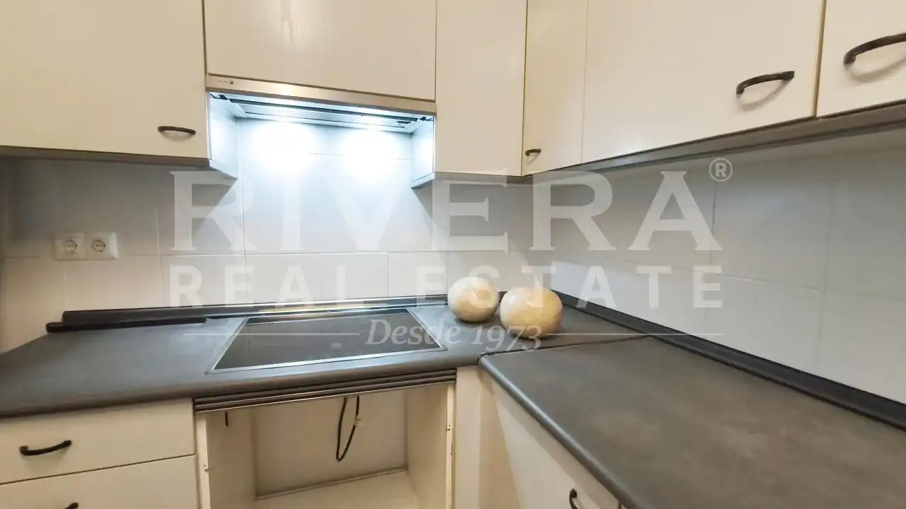 Kitchen of Flat for sale in Vigo   with Heating