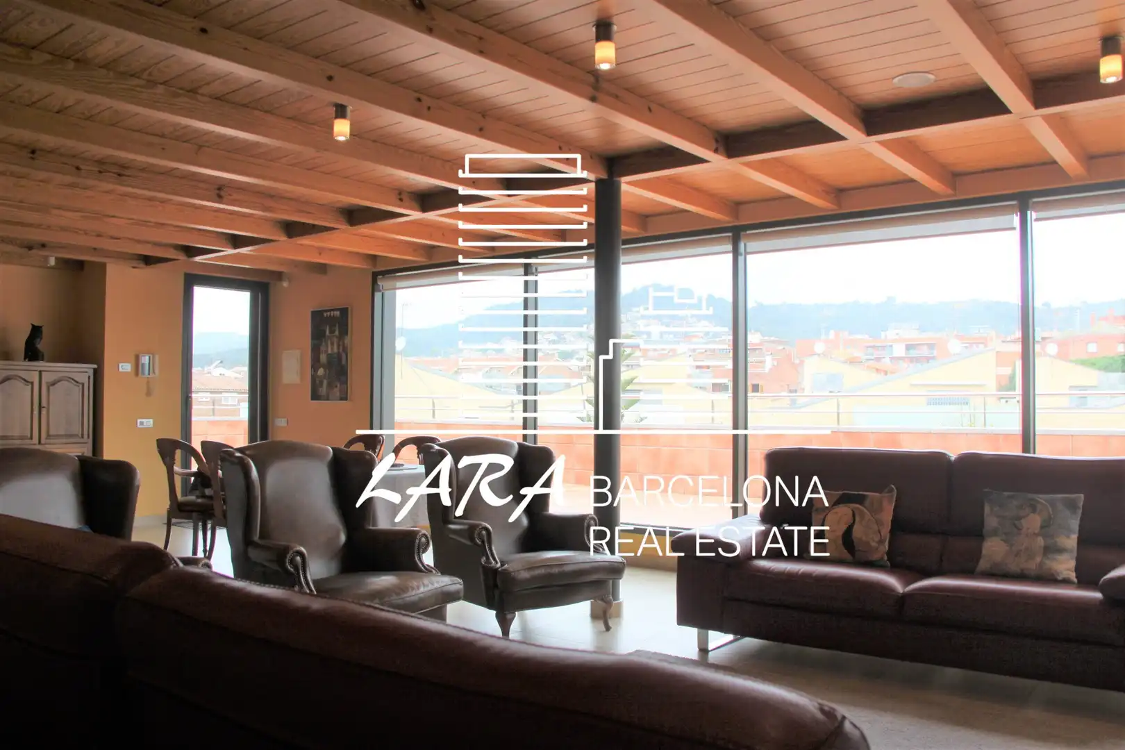 Sala de estar de Casa o chalet en venta en Viladecans con Aire acondicionado, Calefacción y Jardín privado