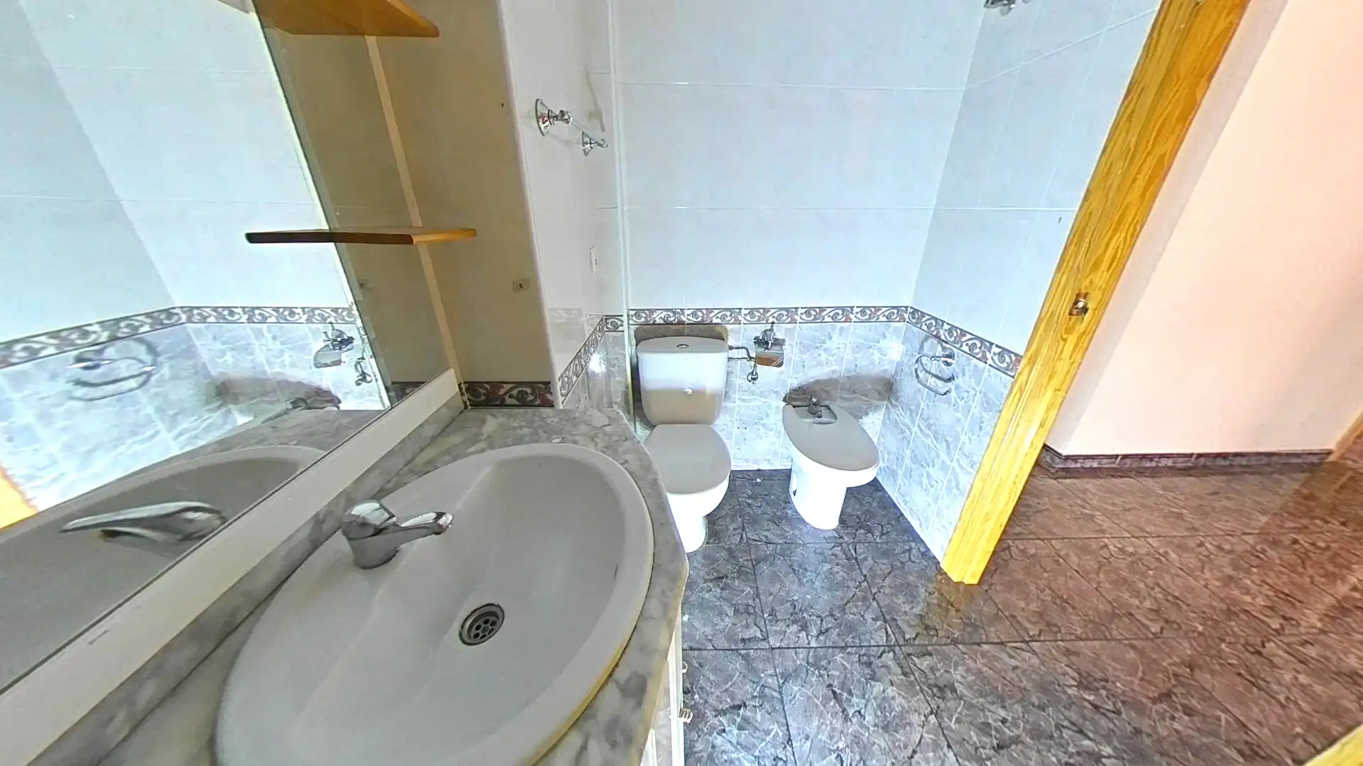 Bathroom of Flat for sale in Murcia  with Terrace