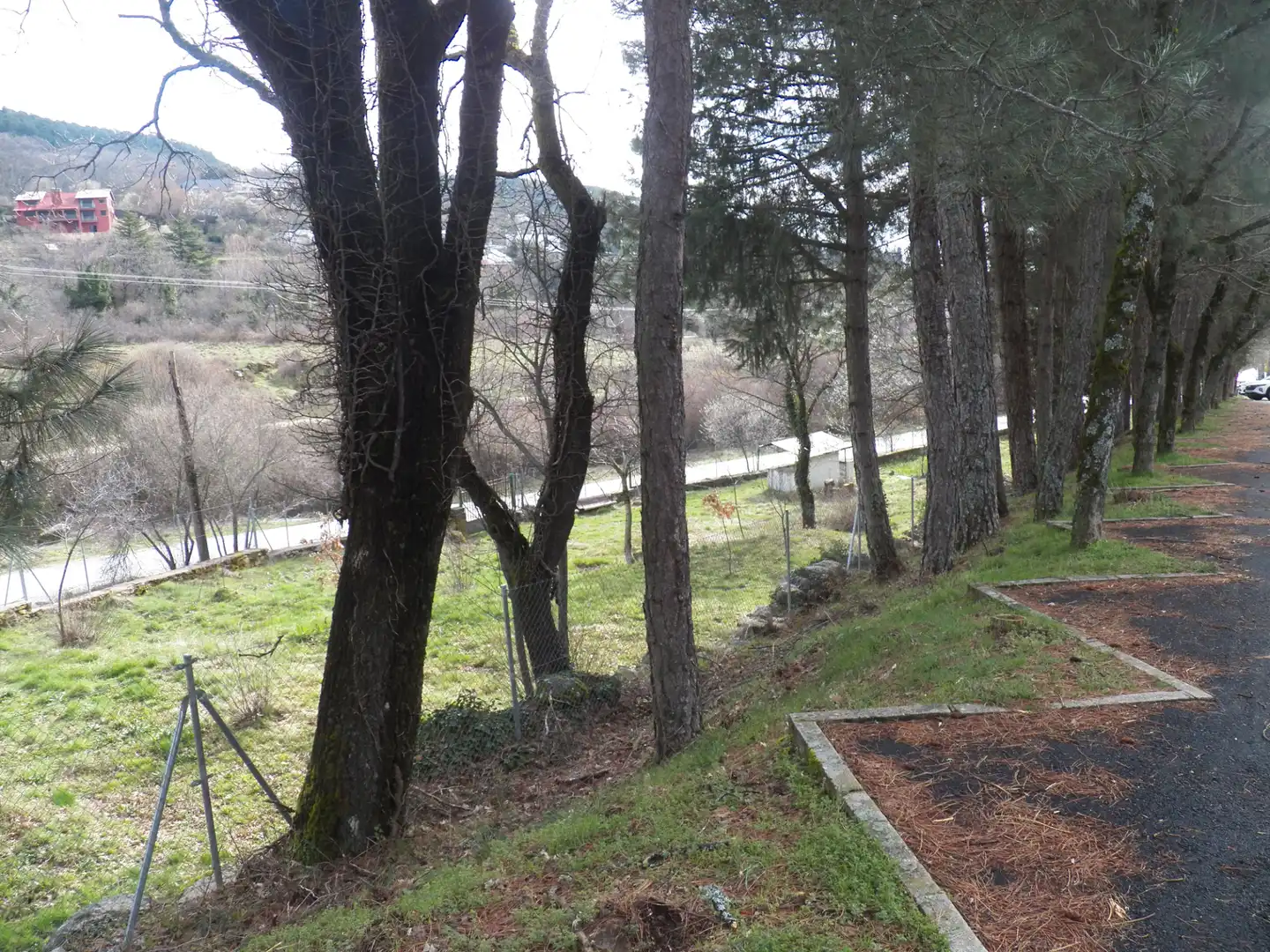 Grundstücke zum Verkauf in Miraflores de la Sierra