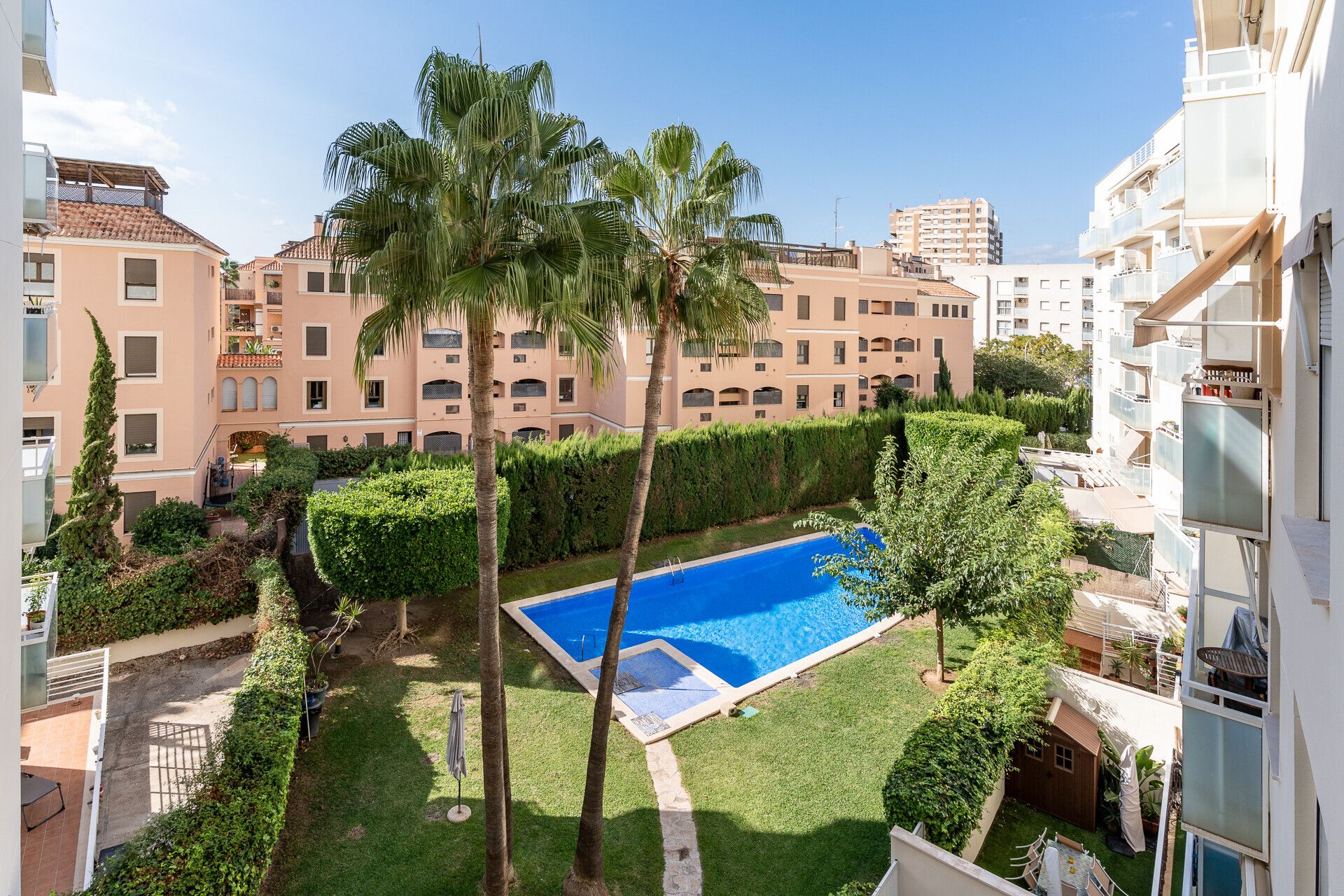 Piscina de Apartament en venda en  Palma de Mallorca amb Aire condicionat, Calefacció i Terrassa