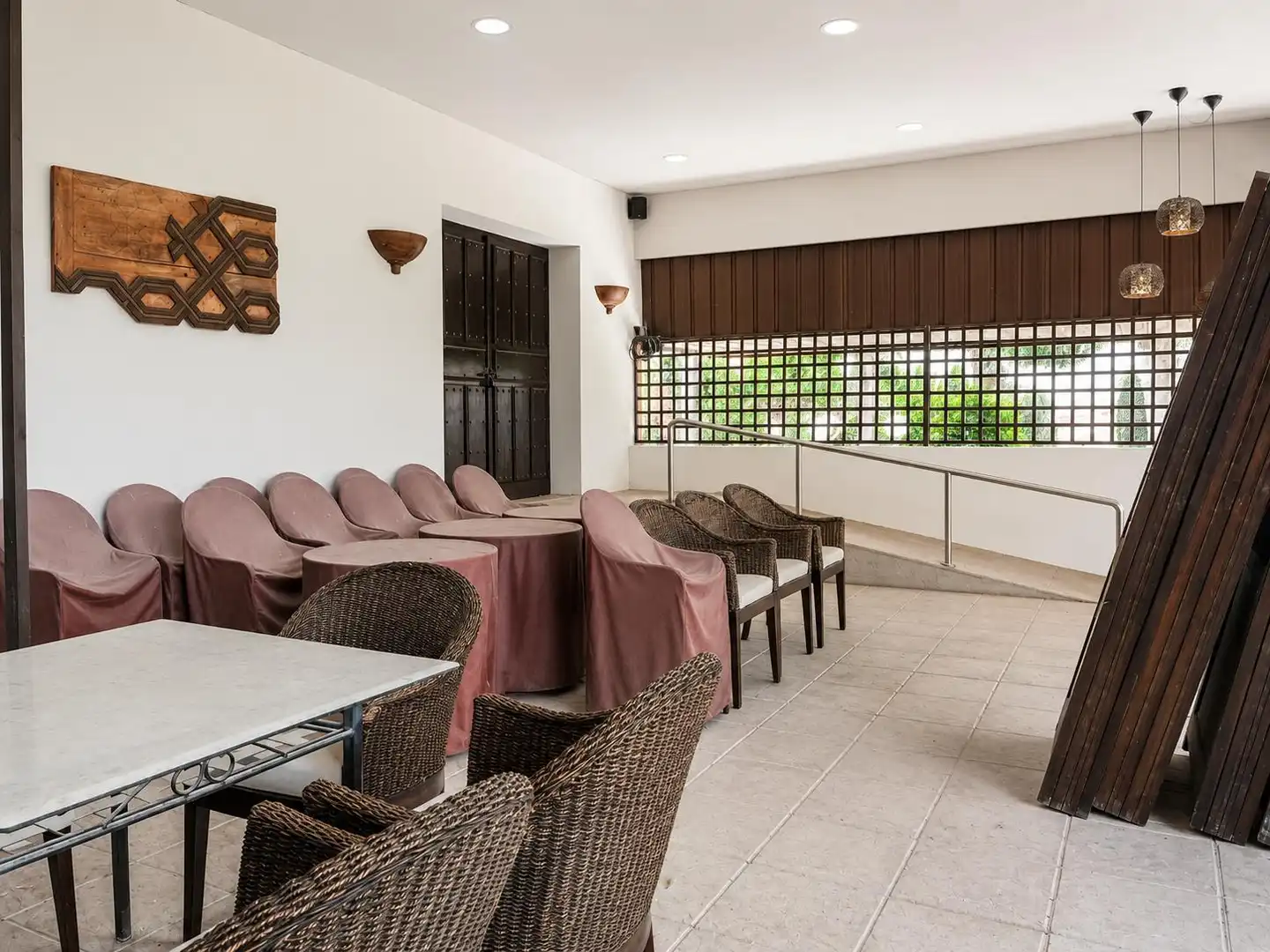 Business premises for sale in Paseo Galatea, imagen 47