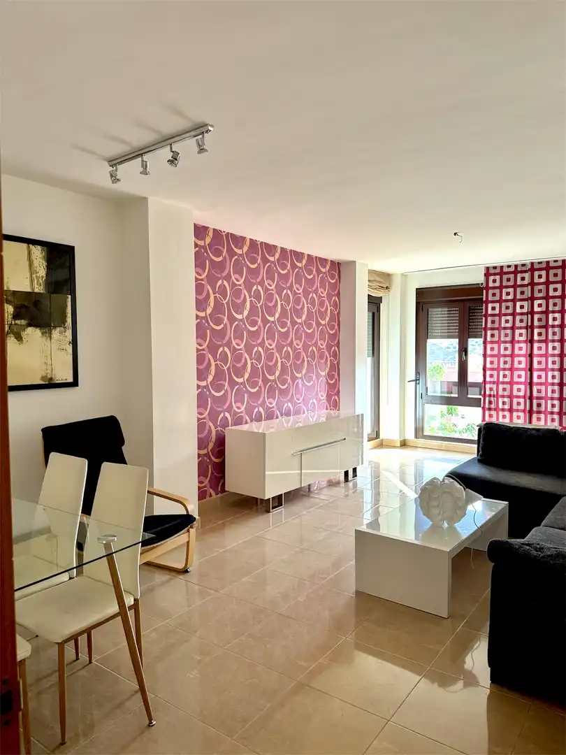 Sala de estar de Piso en venta en  Granada Capital con Aire acondicionado, Terraza y Piscina