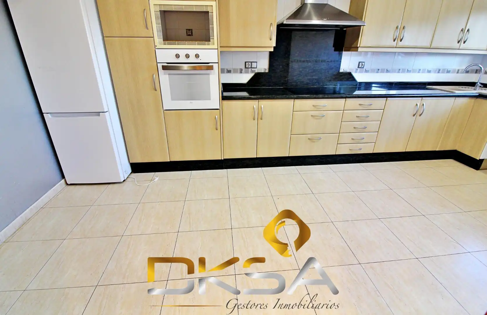 Cocina de Casa o chalet en venta en Castellón de la Plana / Castelló de la Plana con Aire acondicionado, Jardín privado y Terraza