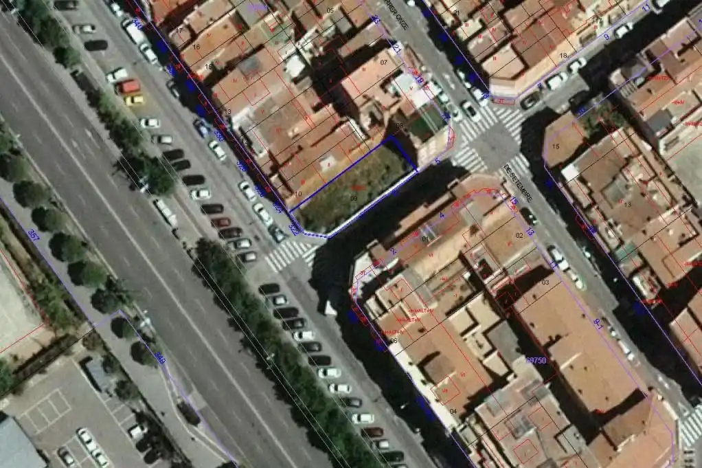 Terrenos y solares en venta en La Romànica, imagen 2