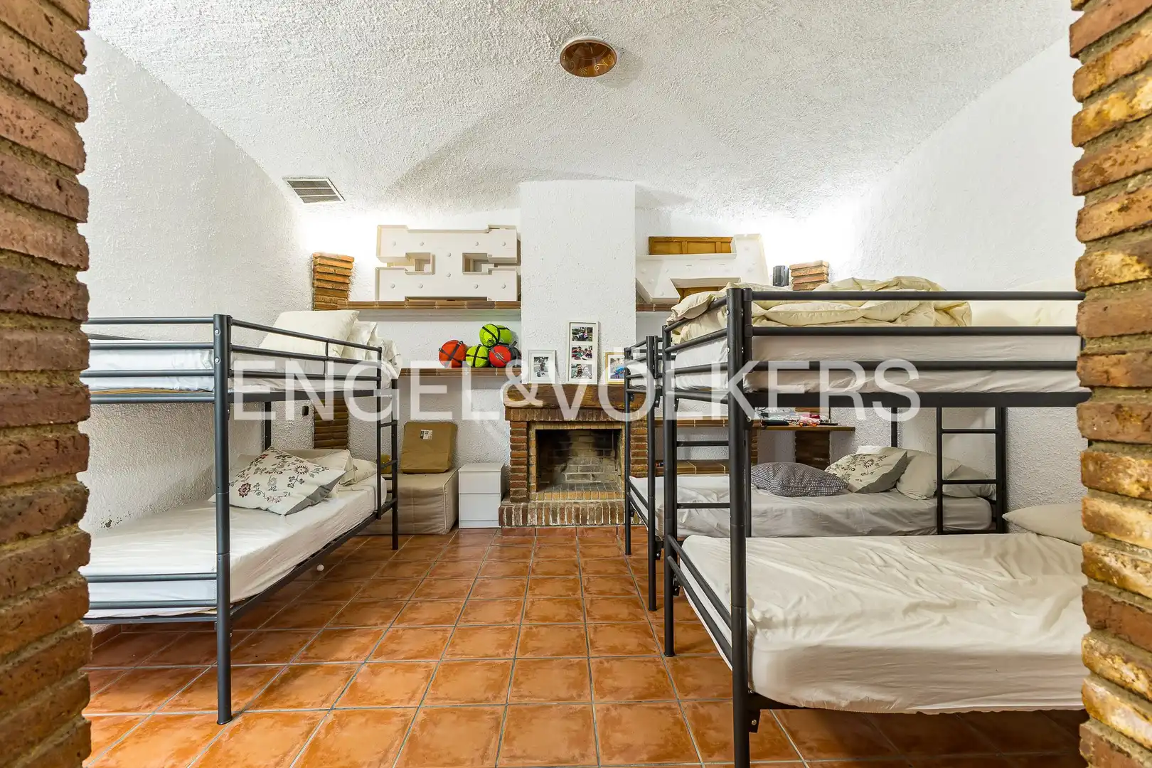 Casa o xalet en venda en Sant Just Desvern amb Aire condicionat, Calefacció i Jardí privat