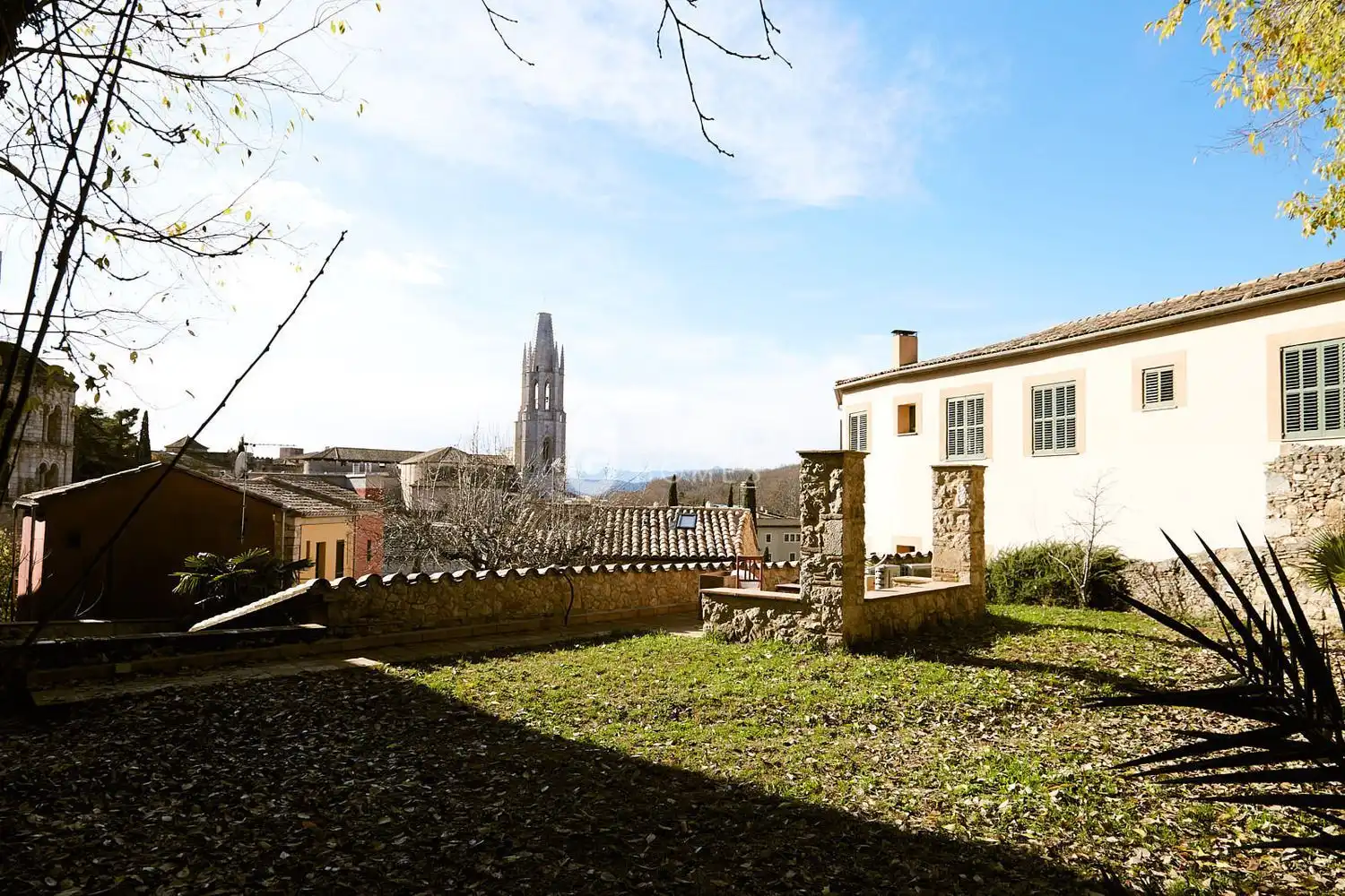 Exterior view of Houses for rent in Girona  with Air Conditioner, Heating and Private garden