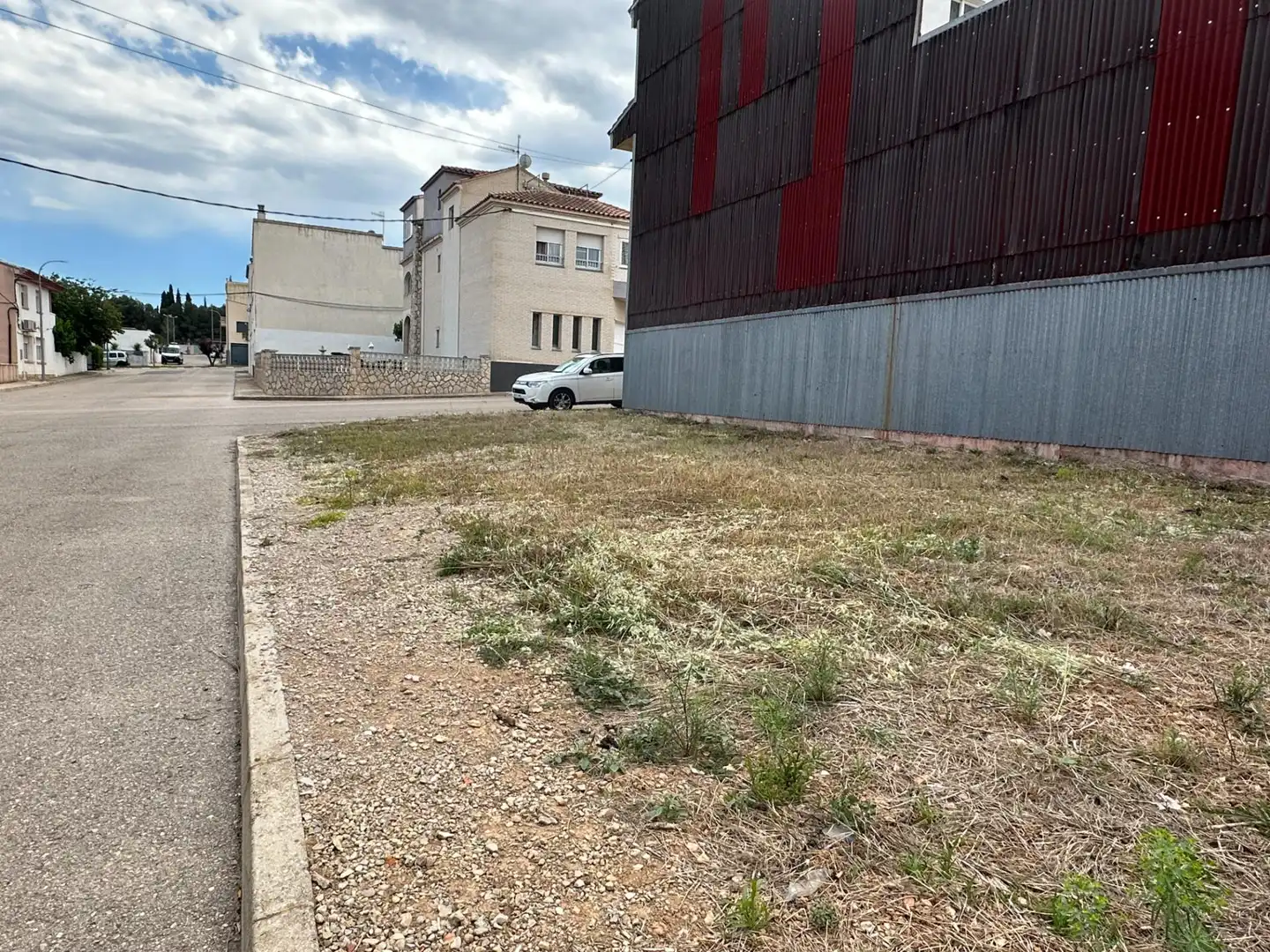 Residential land for sale in Masdenverge