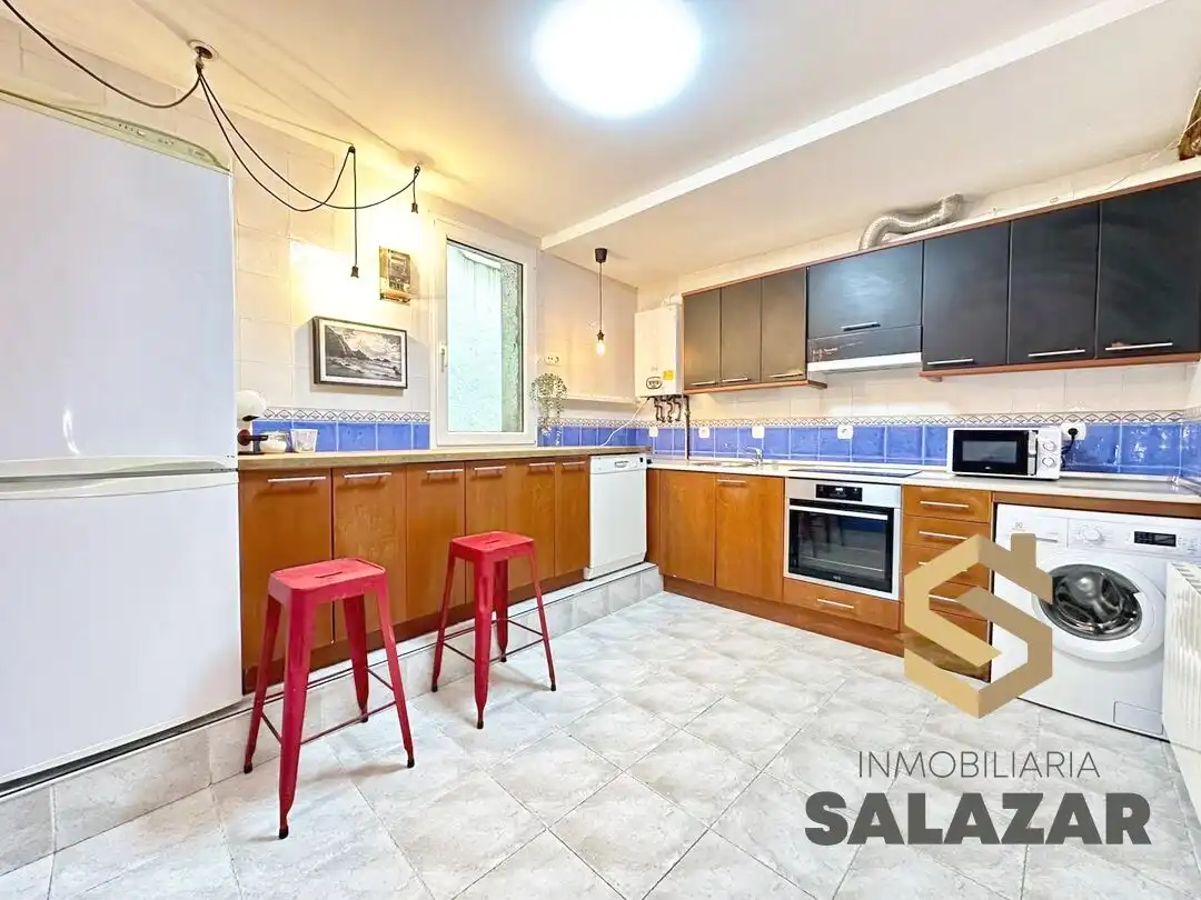Cocina de Piso en venta en Bilbao  con Calefacción