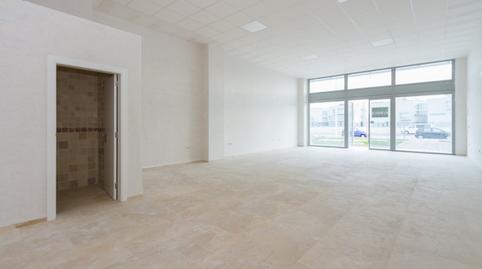 Photo 5 of Premises to rent in Avenida de la Medicina, Benipeixcar - El Raval, Valencia