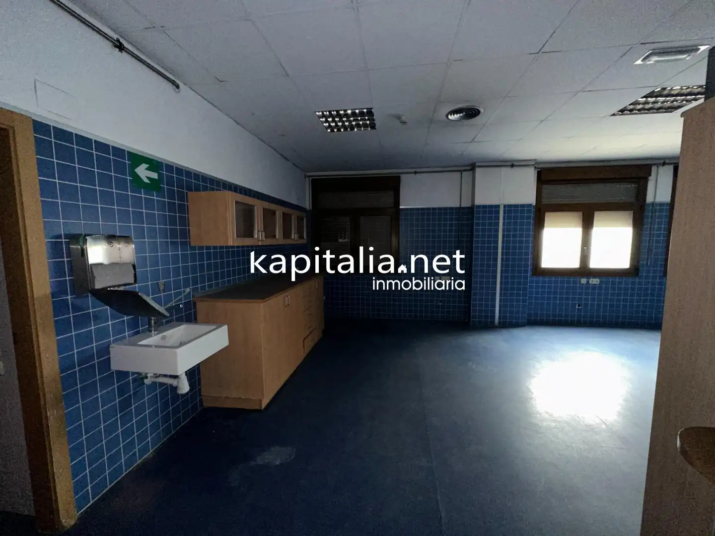Business premises for sale in Sant Josep - Zona Hospital, imagen 19