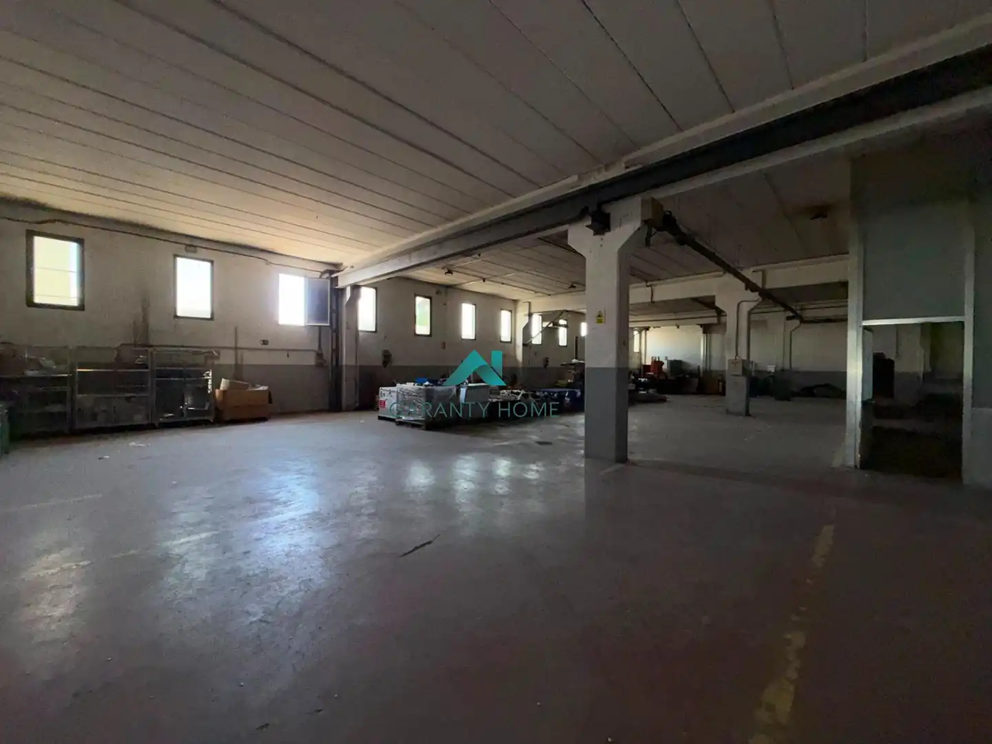 Nau industrial en venda en Móstoles