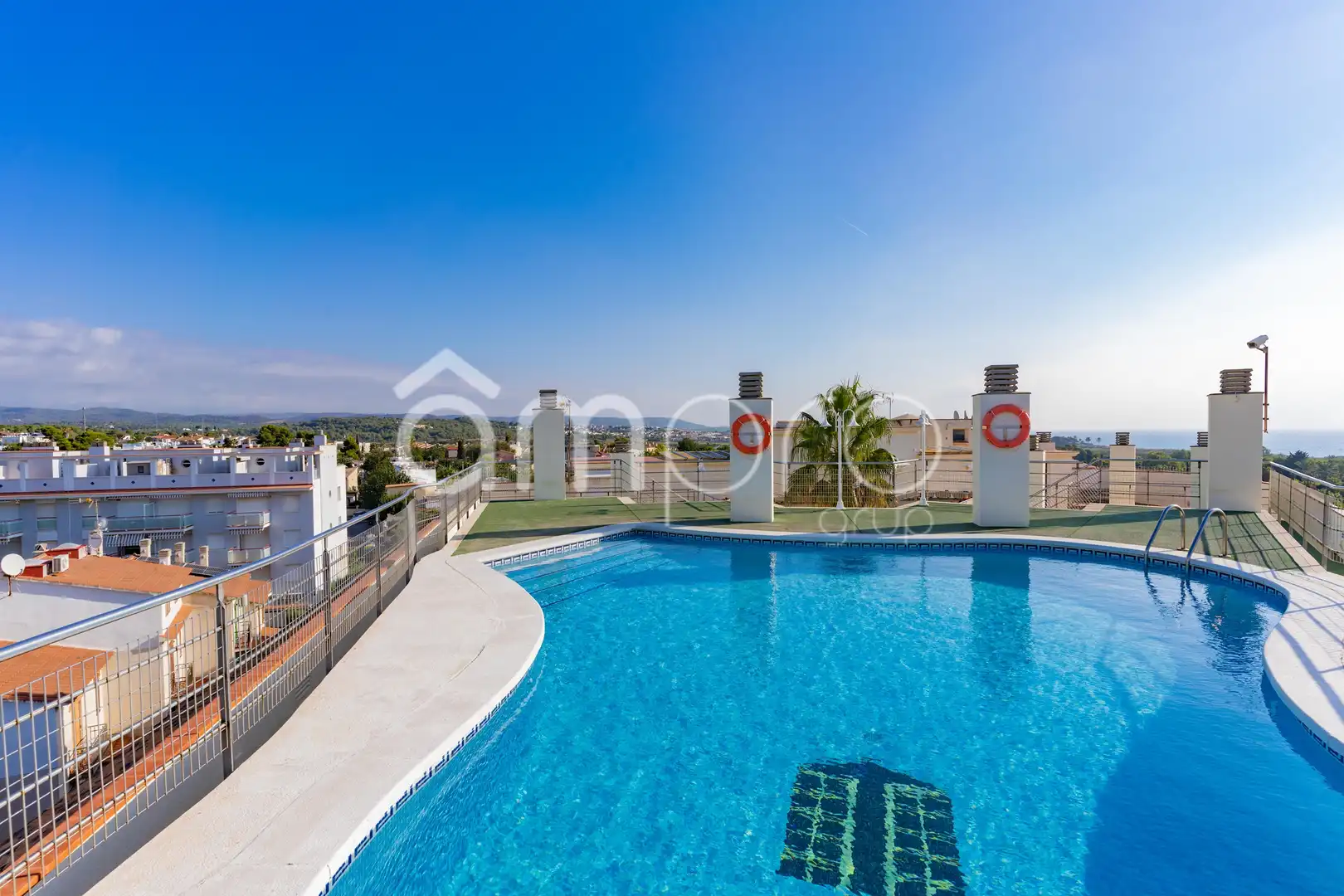 Schwimmbecken von Wohnung zum Verkauf in Torredembarra mit Klimaanlage, Terrasse und Schwimmbad