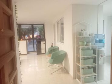 Büro zur Miete in Carrer de Simó Ballester 2A