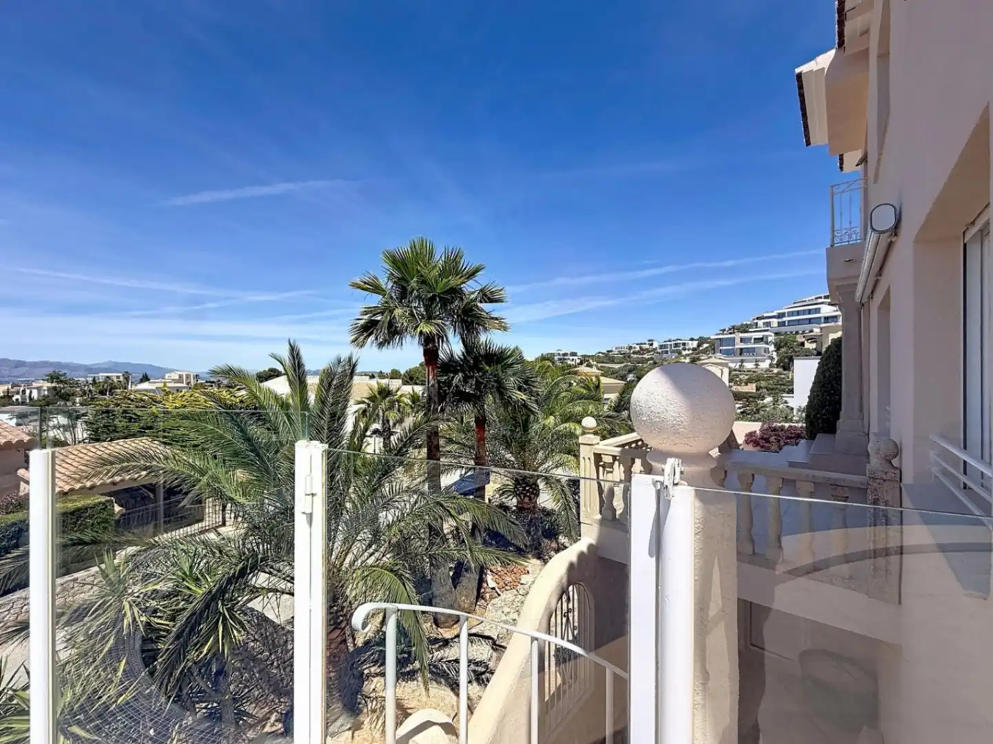 Chalet con terraza en venta en Cumbre del Sol, imagen 42