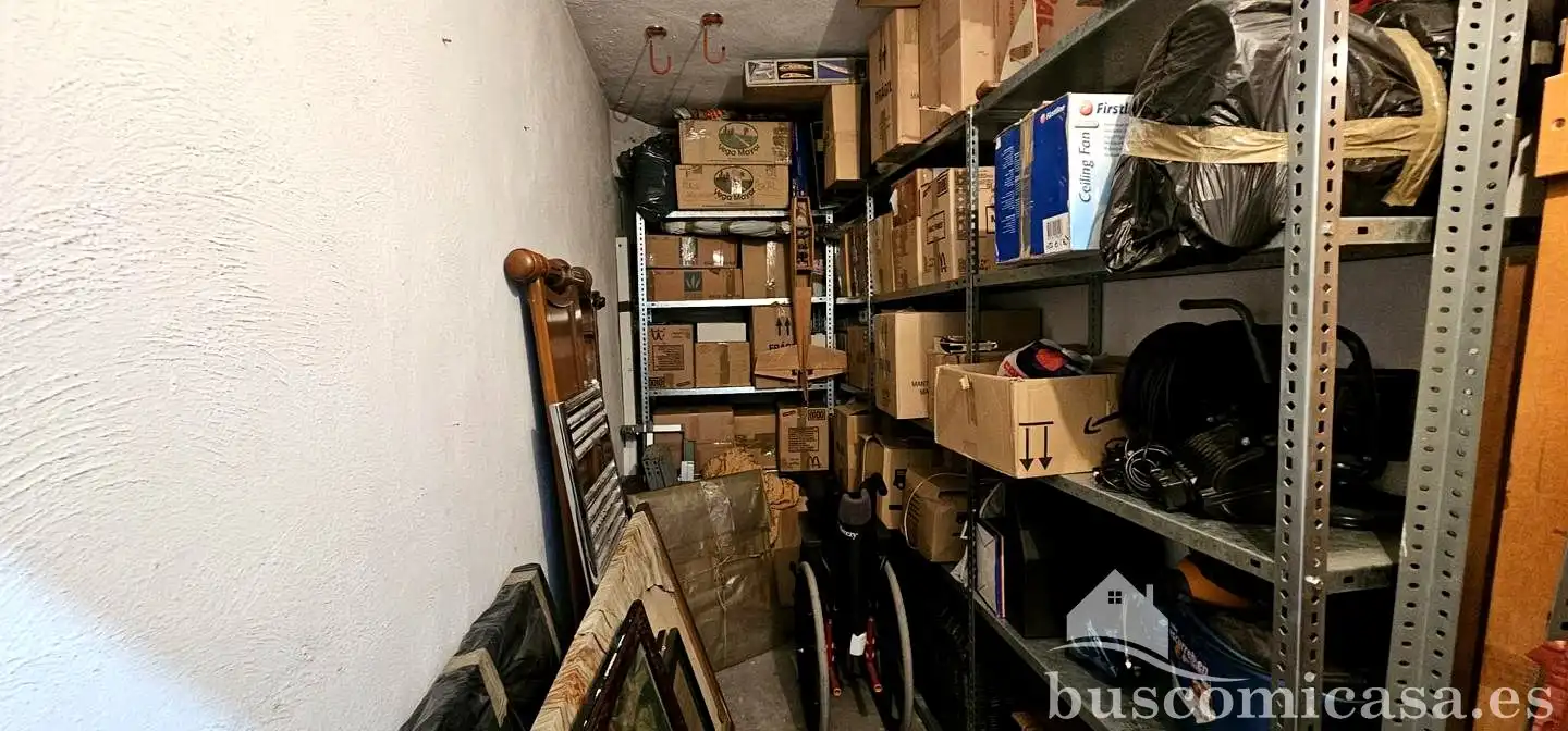 Storage room for sale in Armilla