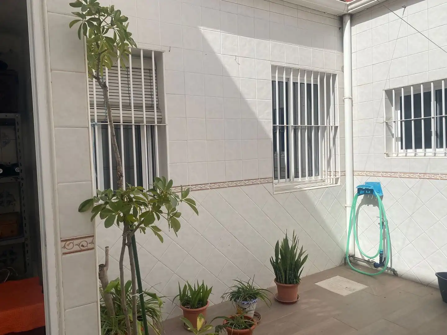 Vista exterior de Casa o chalet en venta en Málaga con Aire acondicionado, Terraza y Trastero