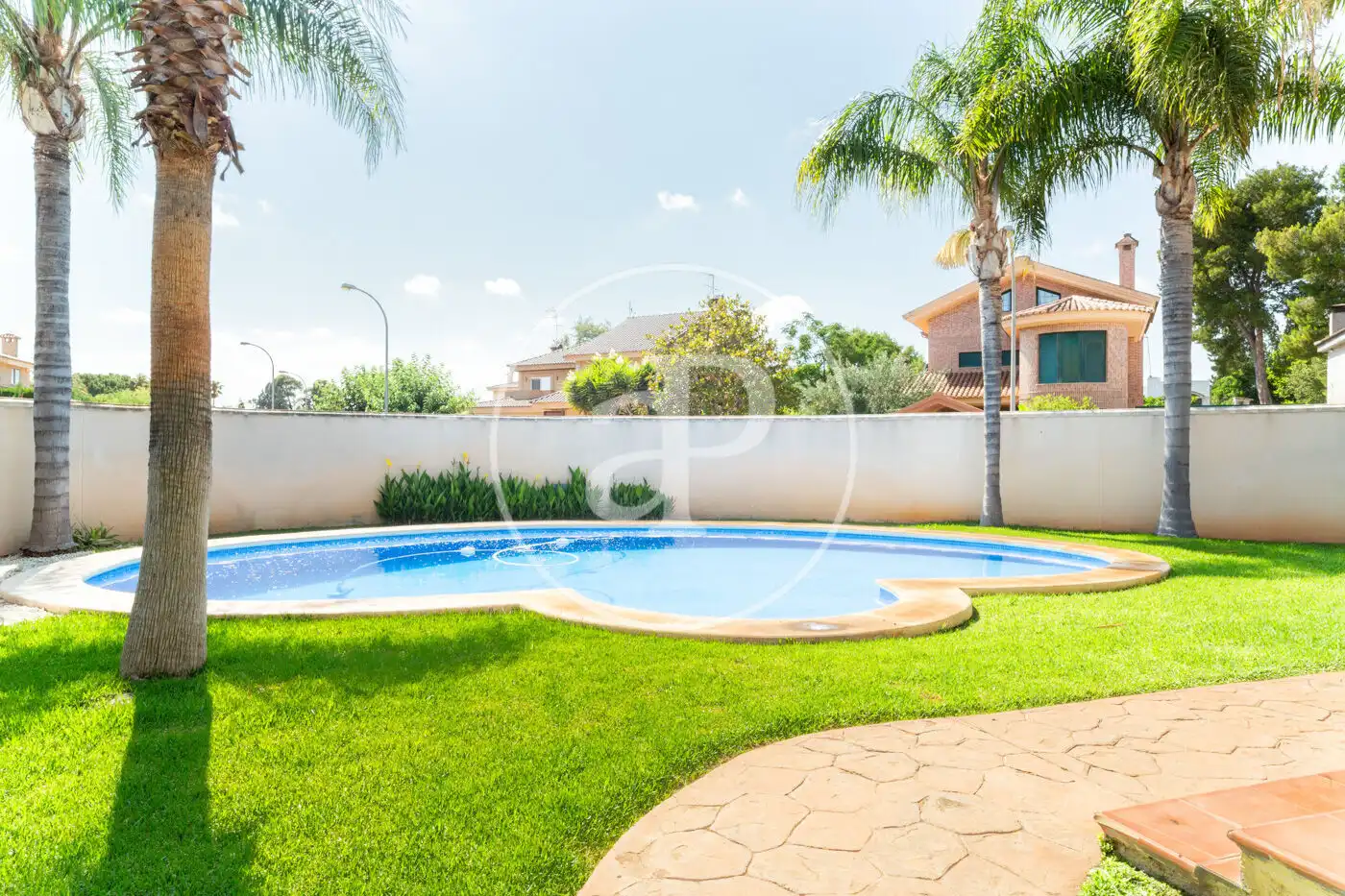 Piscina de Casa o chalet de alquiler en L'Eliana con Aire acondicionado, Calefacción y Jardín privado